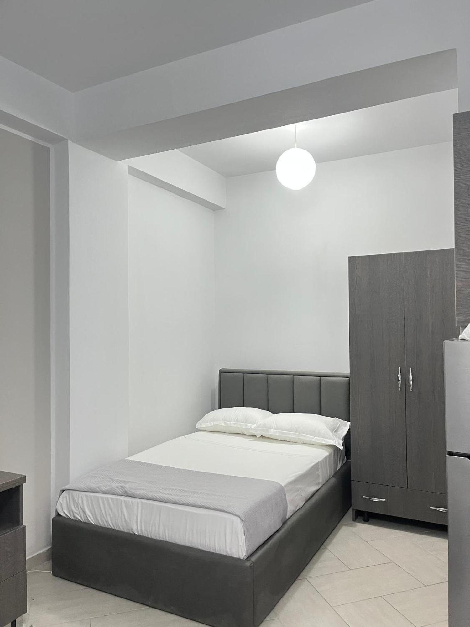 Blossom Apartments Vlorë Exterior foto